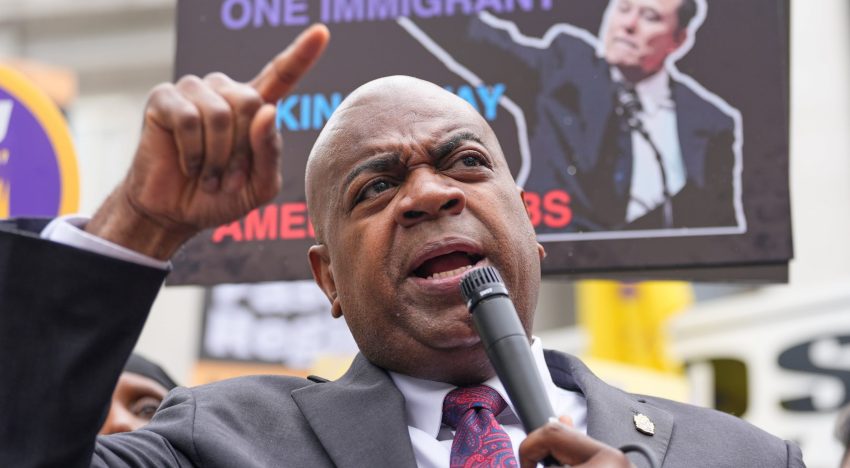 Enemigo de Trump: quién es Ras Baraka, el alcalde “anti-ICE” que canta victoria por cuarta vez en Newark