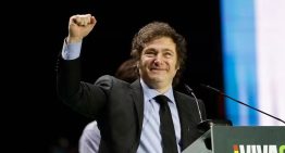 Javier Milei, sobre Manuel Adorni: “Si la Justicia lo considera culpable, lo vuelo de una patada”