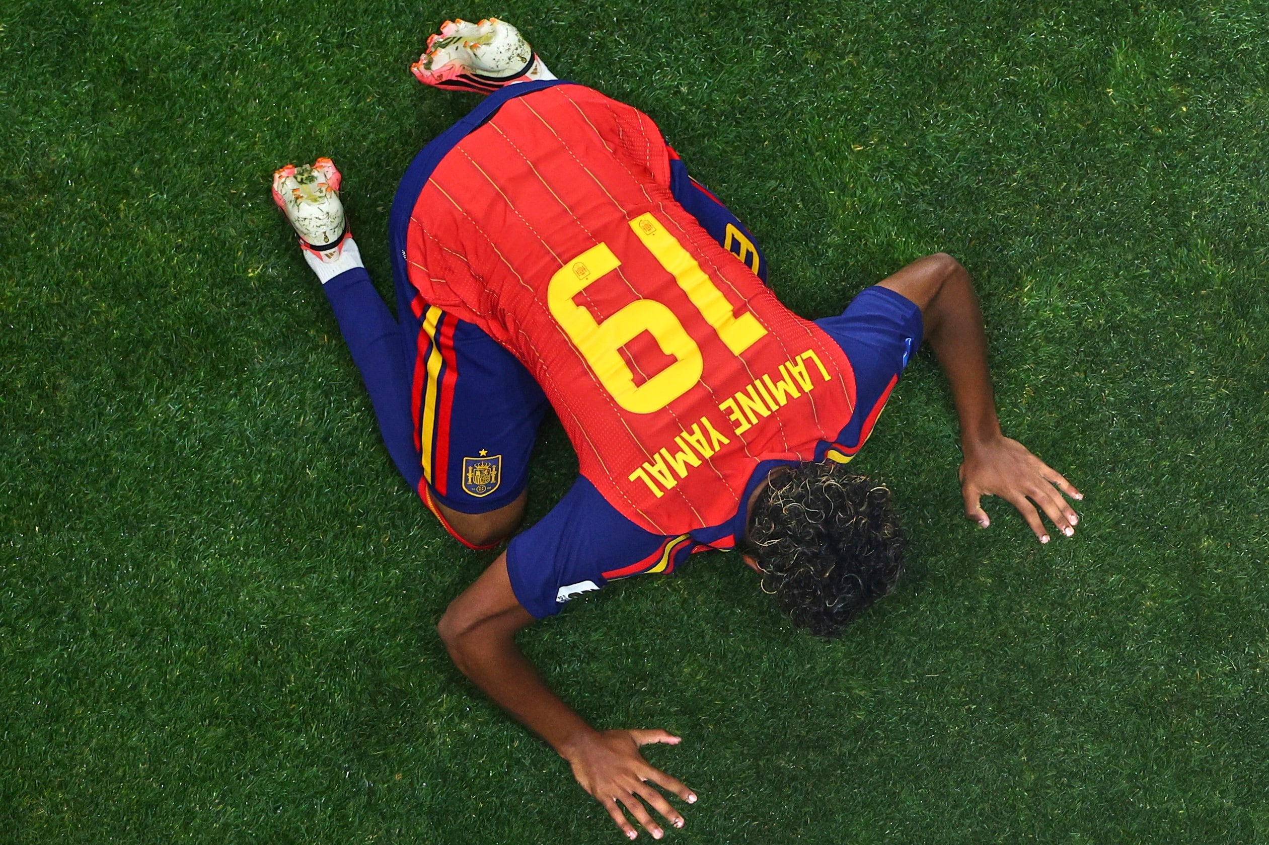 El español Lamine Yamal celebra después de anotar un gol ante Arabia Saudí en partido por el Grupo H del Mundial, el domingo 21 de junio de 2026, en Atlanta 