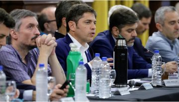 Kicillof acelera una campaña de afiliación en el PJ bonaerense en medio de la discusión interna sobre las PASO