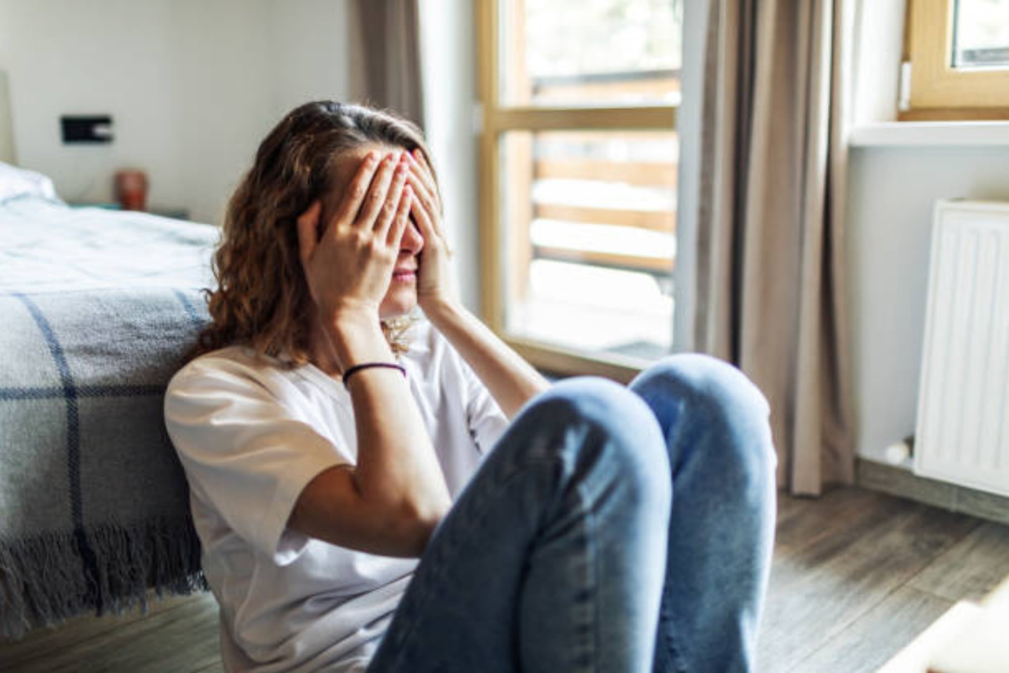 Quienes encuentran dificultades para marcar un “hasta acá” suelen sostener una autopercepción frágil, apoyada más en la mirada ajena que en una validación interna