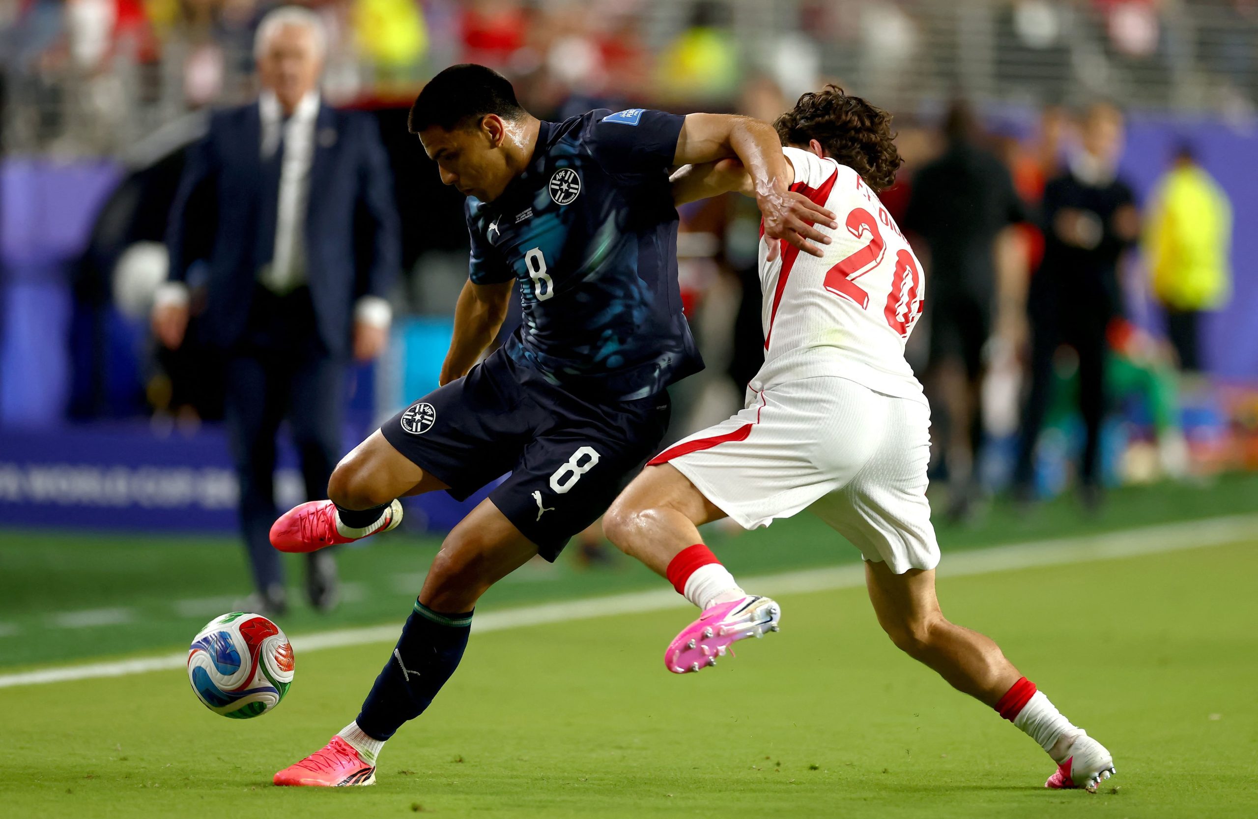 El partido se fue friccionando con el correr de los minutos