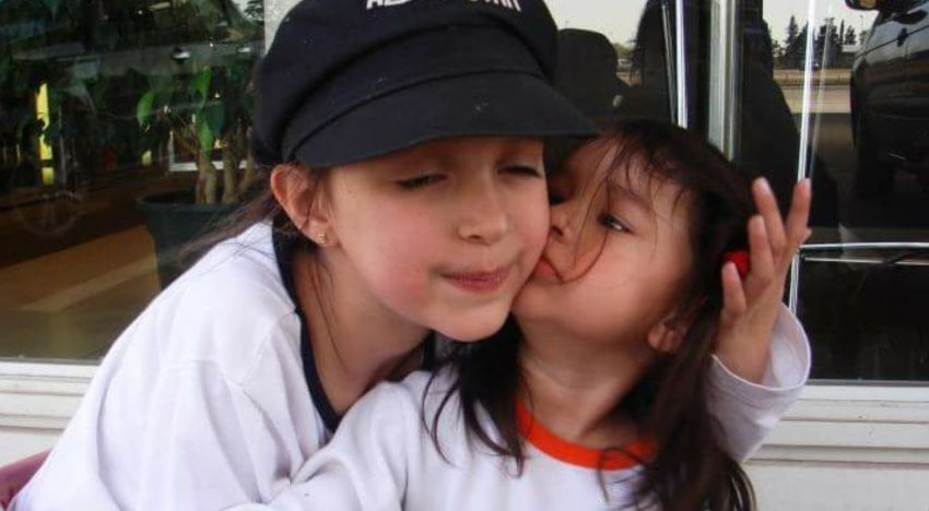 “Me dio un propósito”: creó una plataforma para ayudar a su hermana con autismo y hoy la usan miles de personas