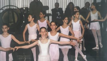 “Si no bajás 5 kilos, estás afuera”: era bailarina del Colón, una lesión truncó su carrera y hoy investiga el maltrato en la danza