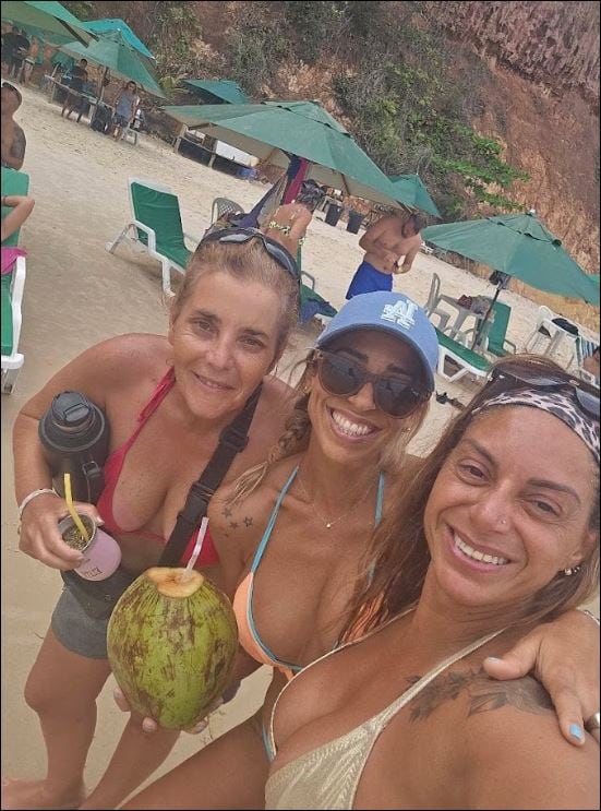 “Me encanta cruzarme con la gente -asegura-. Me abrazan, charlamos, me preguntan cosas de mi vida. Se genera una energía muy linda porque el que llega acá viene feliz, viene relajado”, dice Sol Machado sobre su vida en Brasil