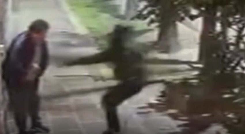 Un delincuente le disparó a un repartidor de 60 años en Lanús: el impactante video