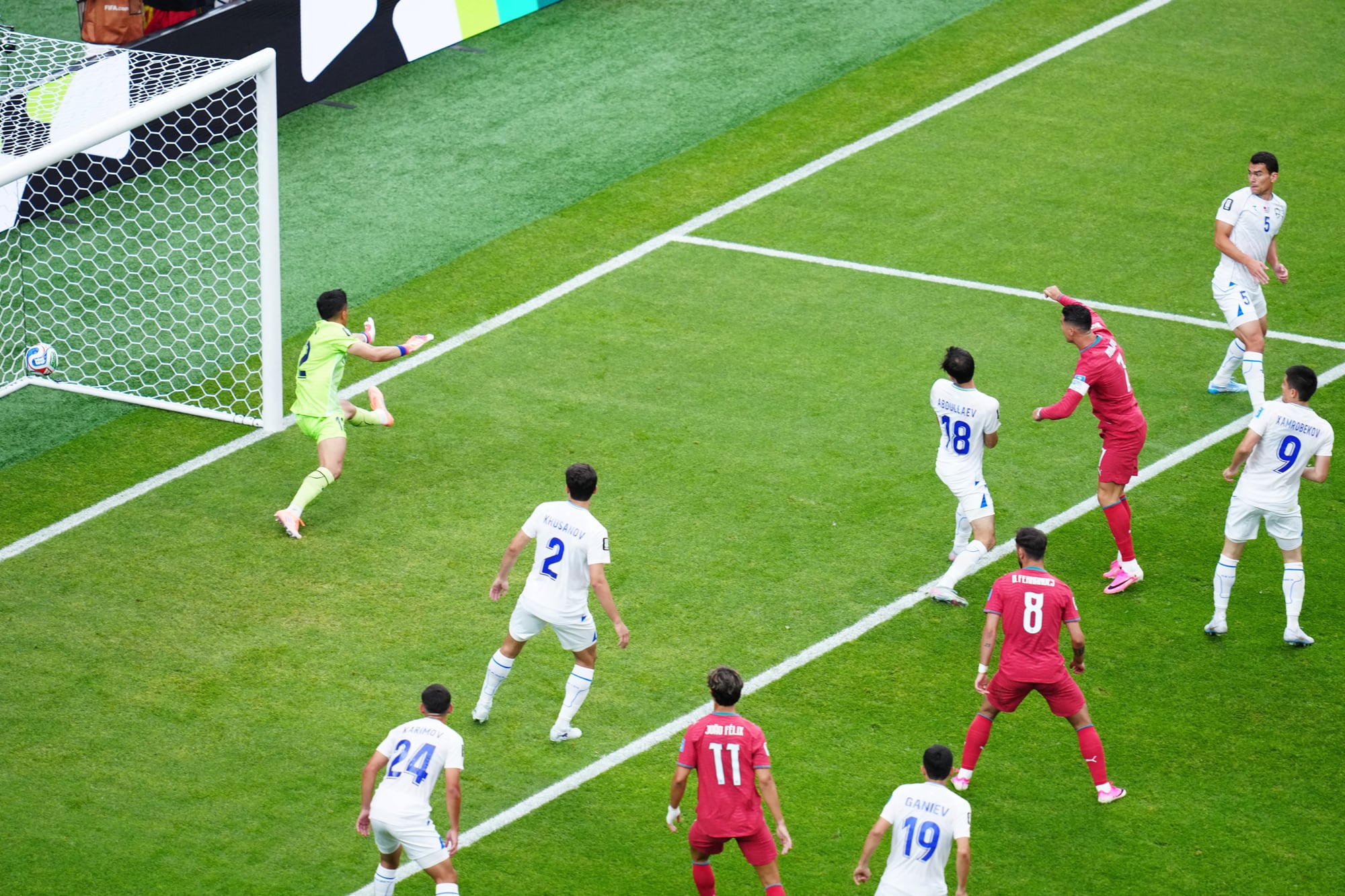 El gol récord de Cristiano Ronaldo ante Abduvohid Nematov de Uzbekistán