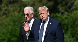 Pese a las dudas sobre el acuerdo con Irán, Trump afirmó que “ya está firmado” y que los buques empiezan a fluir por el estrecho de Ormuz