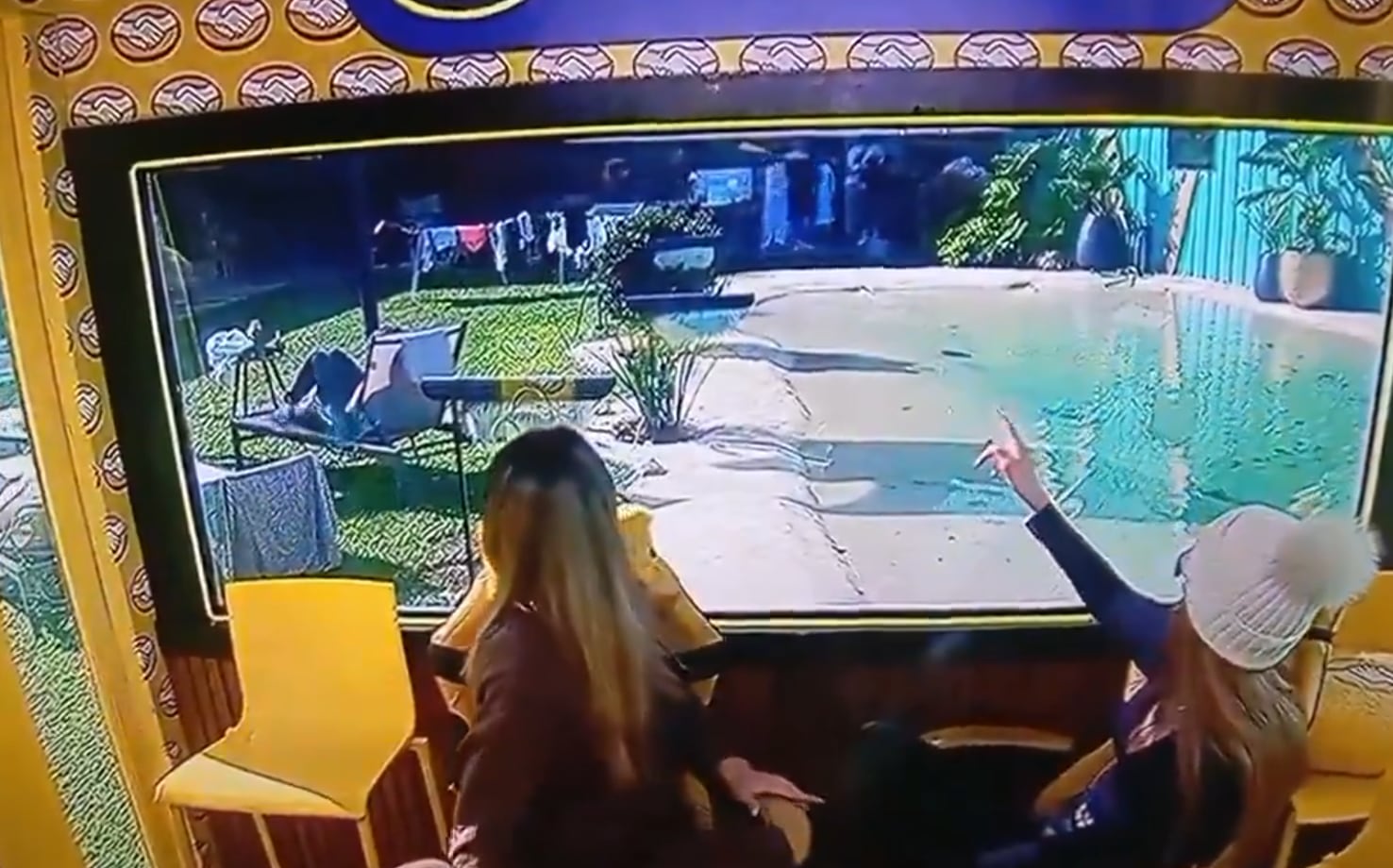 La policía habría estado en el techo de la casa de Gran Hermano 2026 (Foto: captura DGO).