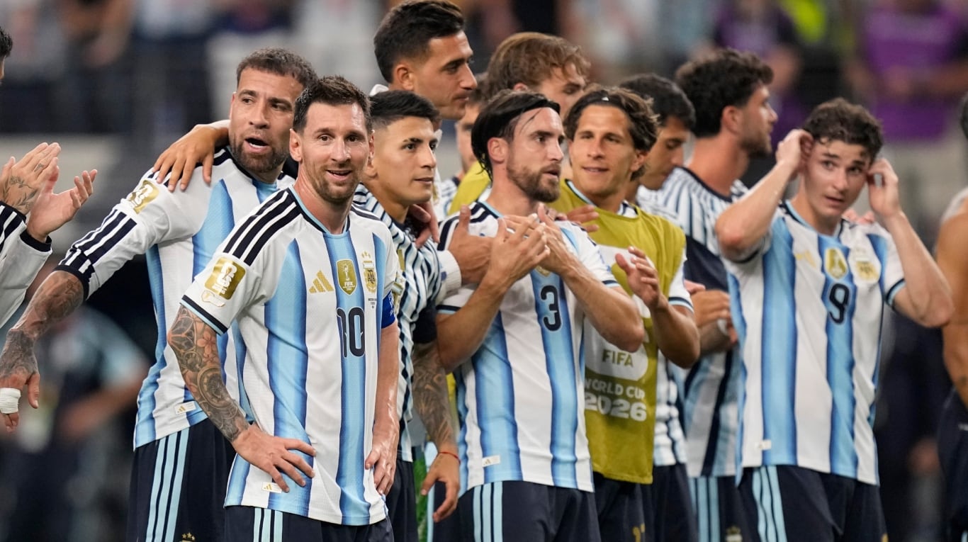 La Pulga después del triunfo ante Austria por el Mundial. (Foto: AP)