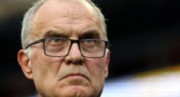 Tras el empate con Cabo Verde, Bielsa se hizo cargo del mal arranque de Uruguay y apuntó al duelo decisivo con España
