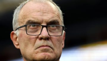 Tras el empate con Cabo Verde, Bielsa se hizo cargo del mal arranque de Uruguay y apuntó al duelo decisivo con España