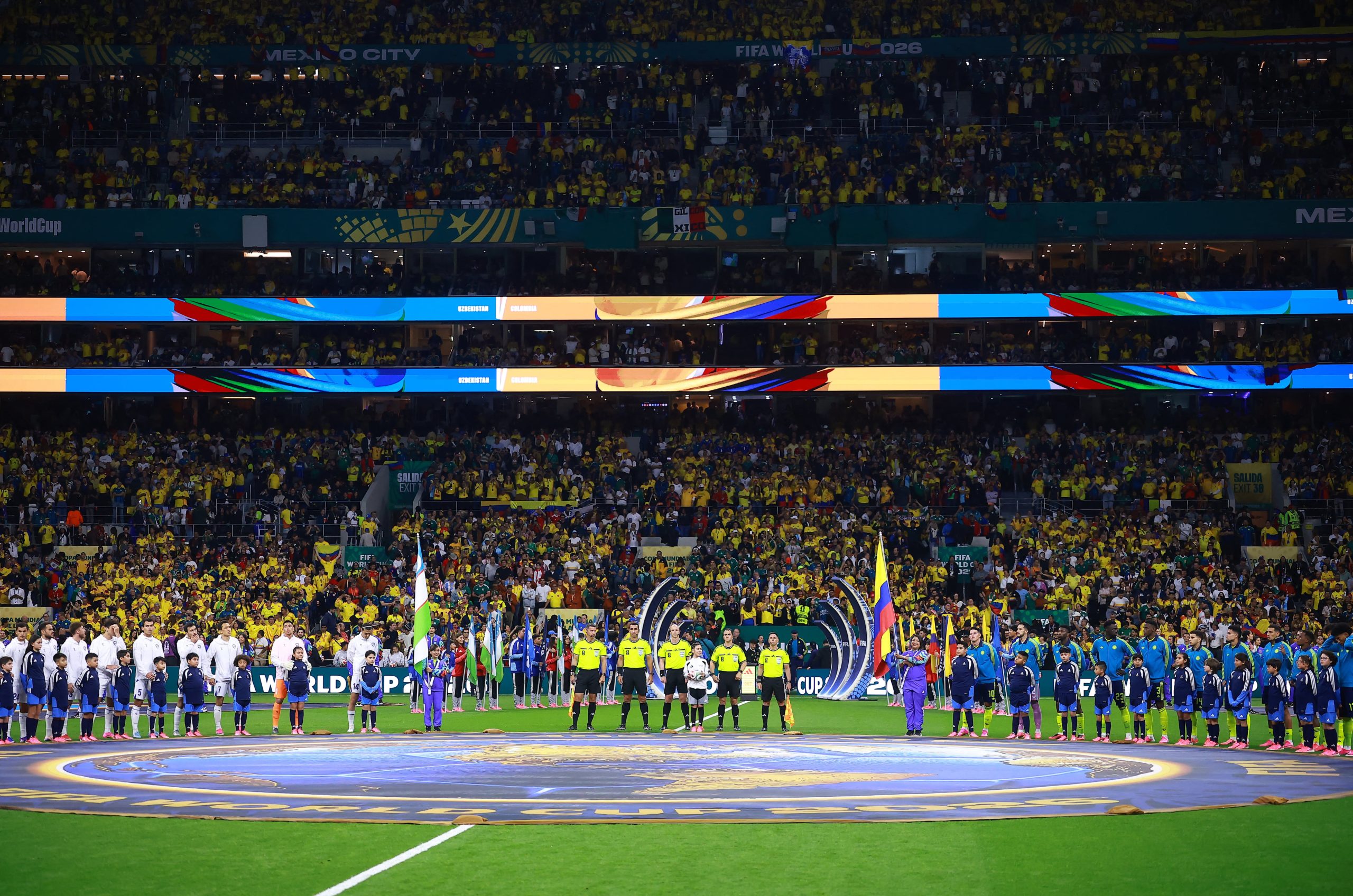 Uzbekistán vs Colombia por la fase de grupos del Mundial 2026 del 2026.