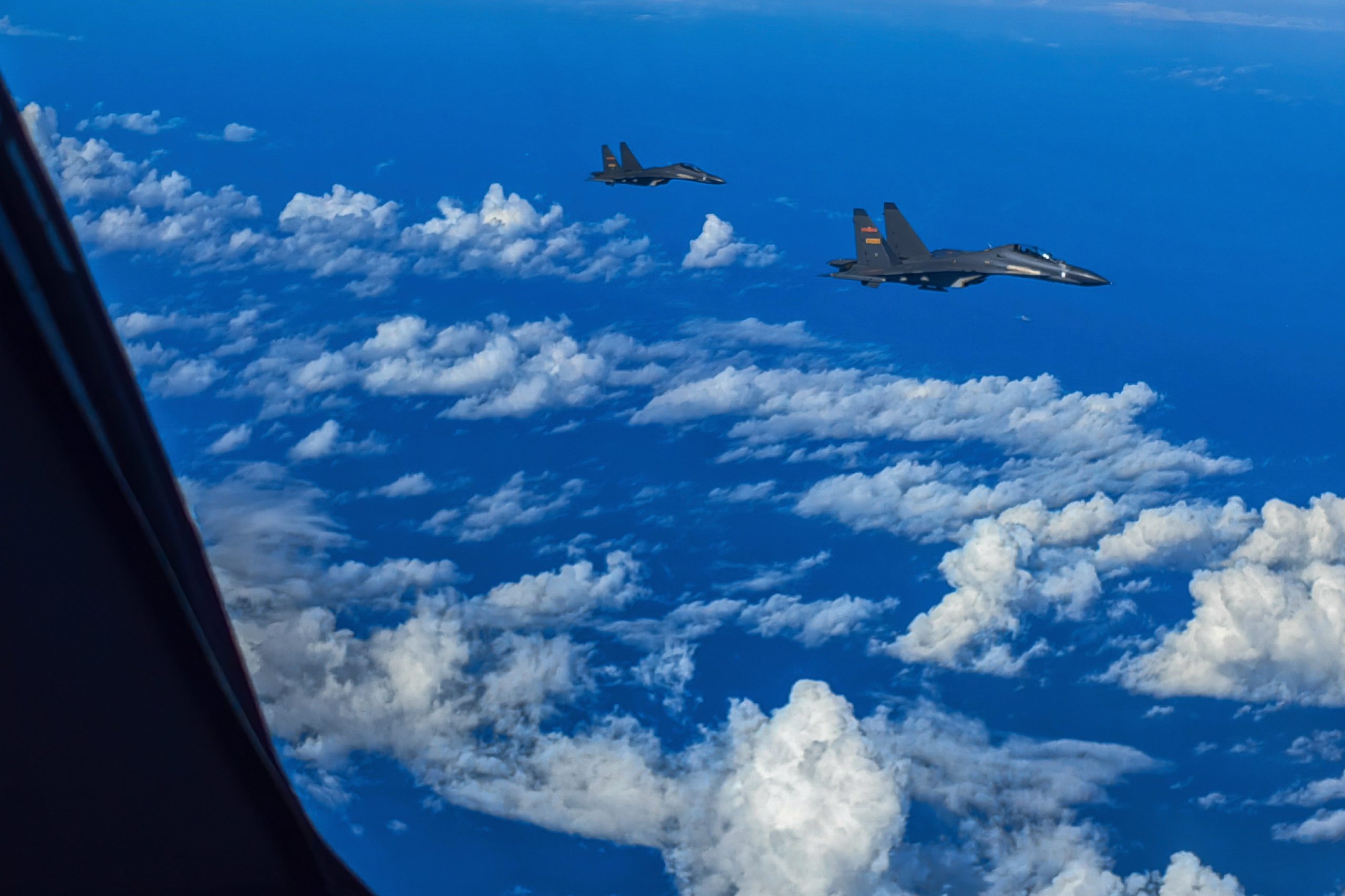 Aviones del Comando Oriental del Ejército Popular de Liberación de China, en ejercicios de combate en torno a la isla de Taiwán