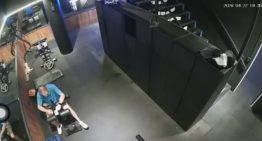 Robaba tarjetas en el gimnasio y hacía compras mientras las víctimas entrenaban: gastó más de $25 millones