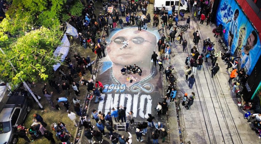 “Somos más de un millón”: así fue la multitudinaria despedida al Indio Solari en Avellaneda