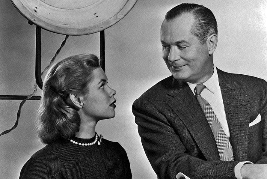 Elizabeth Montgomery junto a su padre Robert, en 1950 (Foto: Imdb)