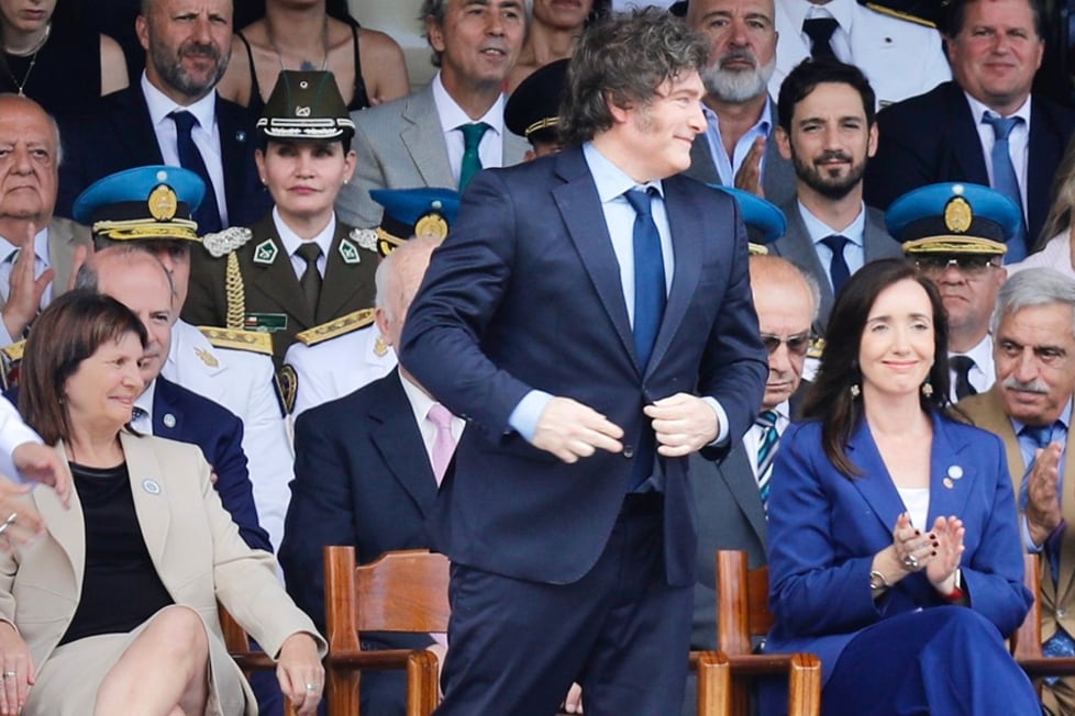 Milei, cuando coincidió el año pasado en un homenaje a la Policía Federal con Villarruel