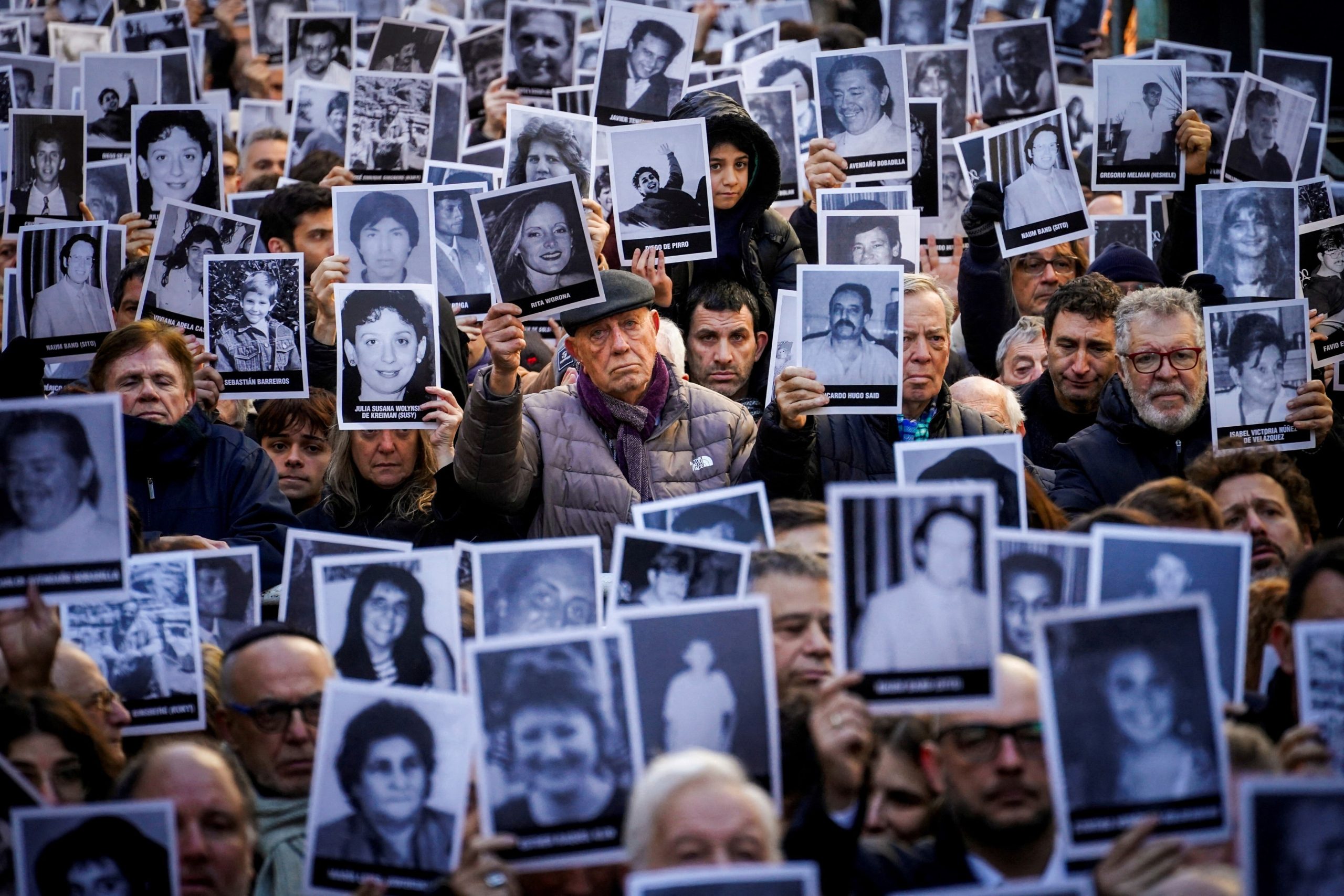 Este año se cumplen 32 años del atentado a la AMIA. (Foto: REUTERS/Mariana Nedelcu)