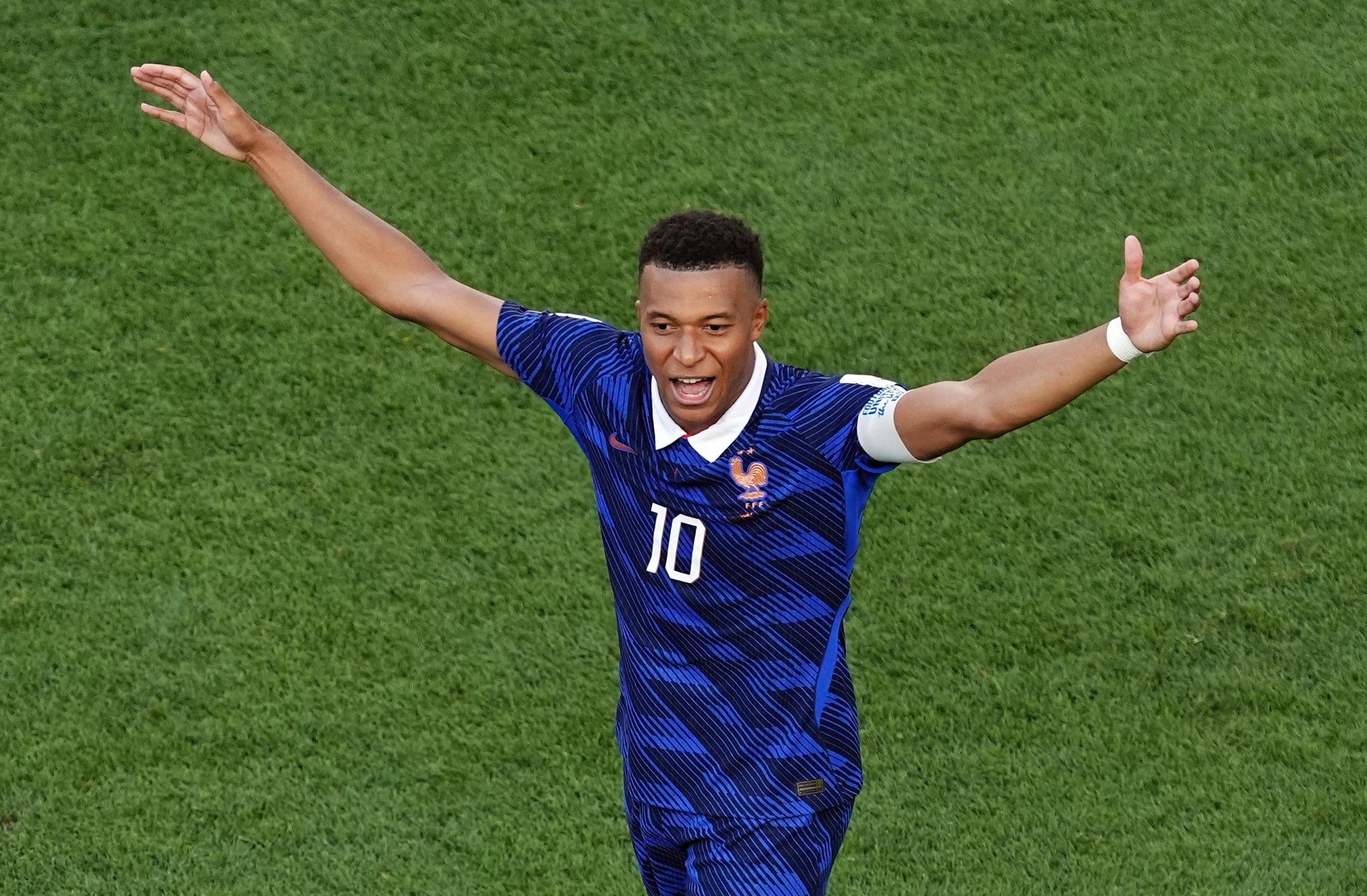 Kylian Mbappé convirtió el 1 a 0 definitivo ante Paraguay. (Foto: Reuters).
