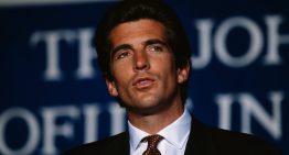 Entre teorías conspirativas y la verdad: a 27 años del día que John F. Kennedy Jr. estrelló su avión en el océano Atlántico
