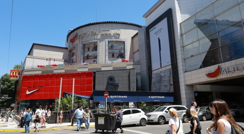 El destino impensado de la avenida de Palermo que había vuelto a brillar: cada vez tiene más locales vacíos