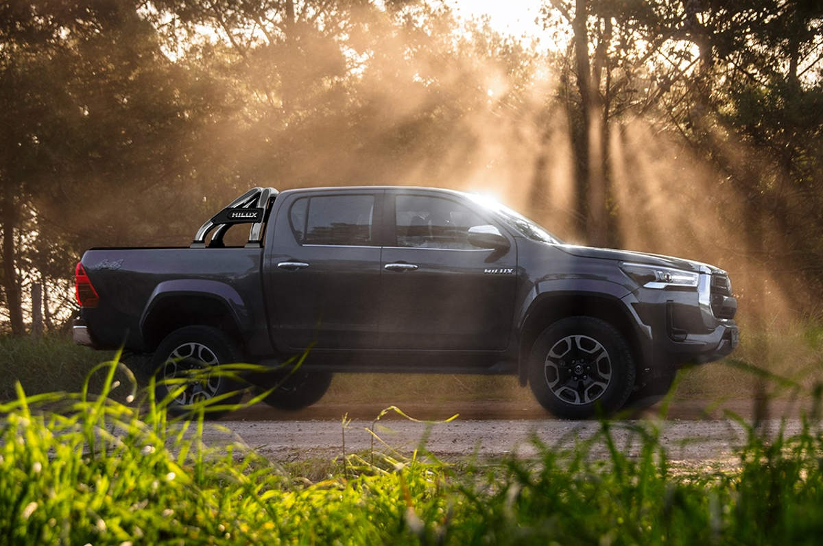 La versión 4x4 CC DX 2.4 TDI 6 MT equipa un motor Toyota 2GD de 2.4L que entrega 150 CV y un torque de 400 Nm. Foto: Toyota.