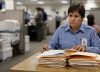 Con efecto inmediato: a quiénes alcanza la nueva regla del Uscis para acelerar los casos de asilo en EE.UU.