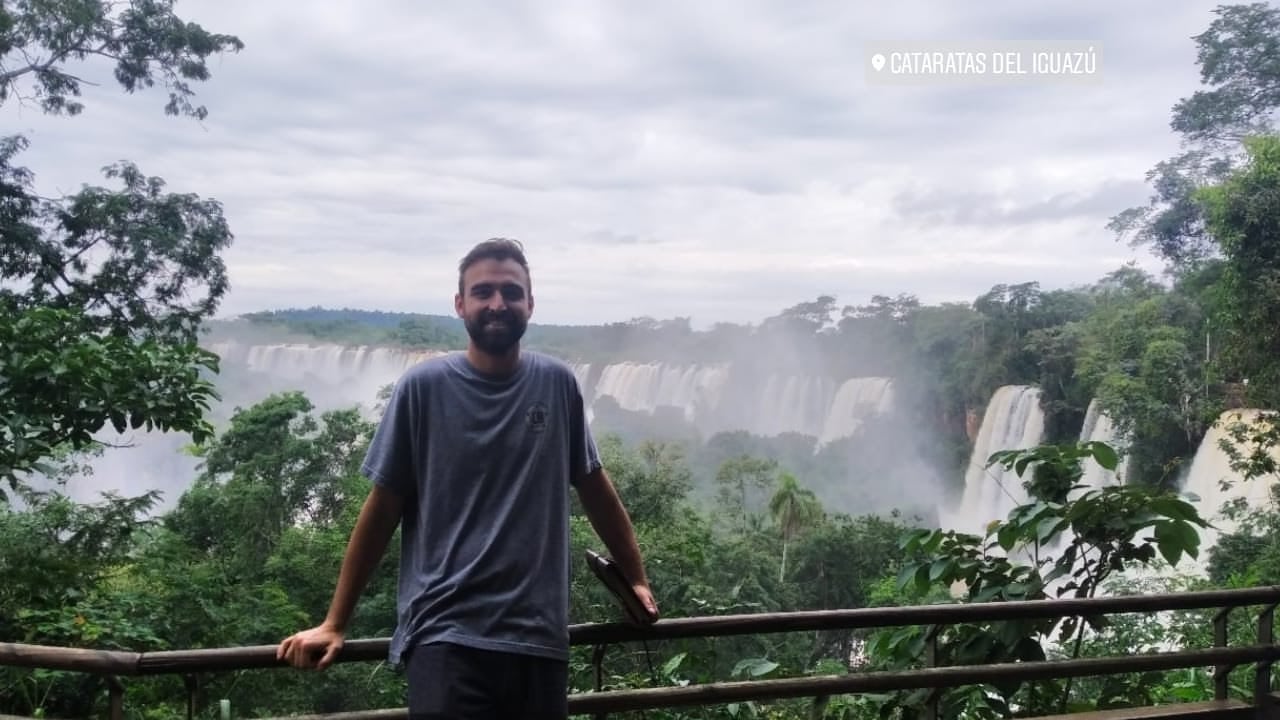 Santiago conociendo las Cataratas del Iguazú