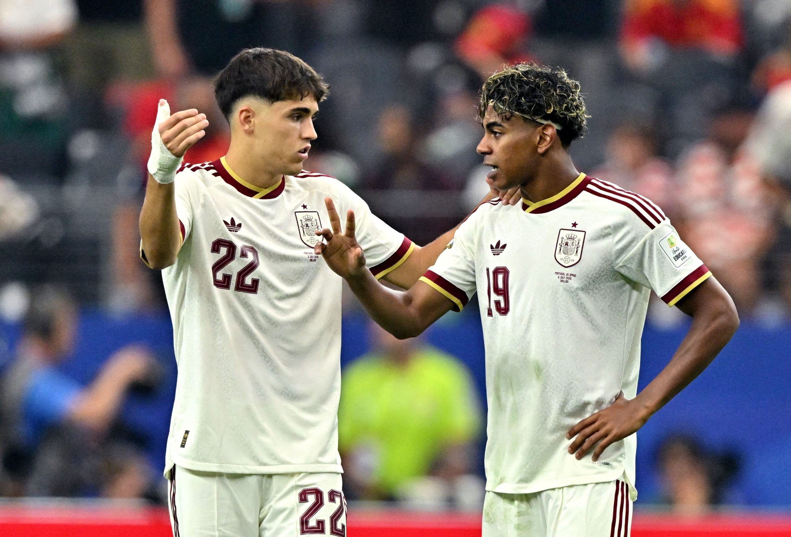 Pau Cubarsí y Lamine Yamal, amigos y figuras en la selección de España. (Foto: Reuters/Maria Lysaker)