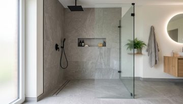 Adiós al plato de ducha: cuál es la nueva alternativa minimalista y que aparenta una baño lujoso