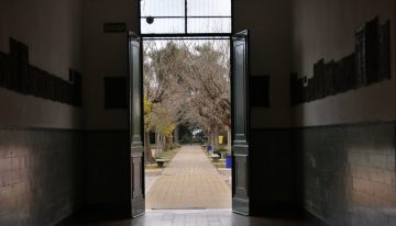 Joya patrimonial: el colegio de 114 años fundado por un filántropo en su castillo, con dos museos, teatro y egresados famosos