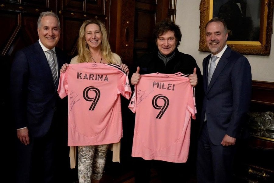El empresario estrechó vínculos con Javier y Karina Milei antes de que Pumpco ganara la licitación del gasoducto; visitó la Casa Rosada en febrero de 2025