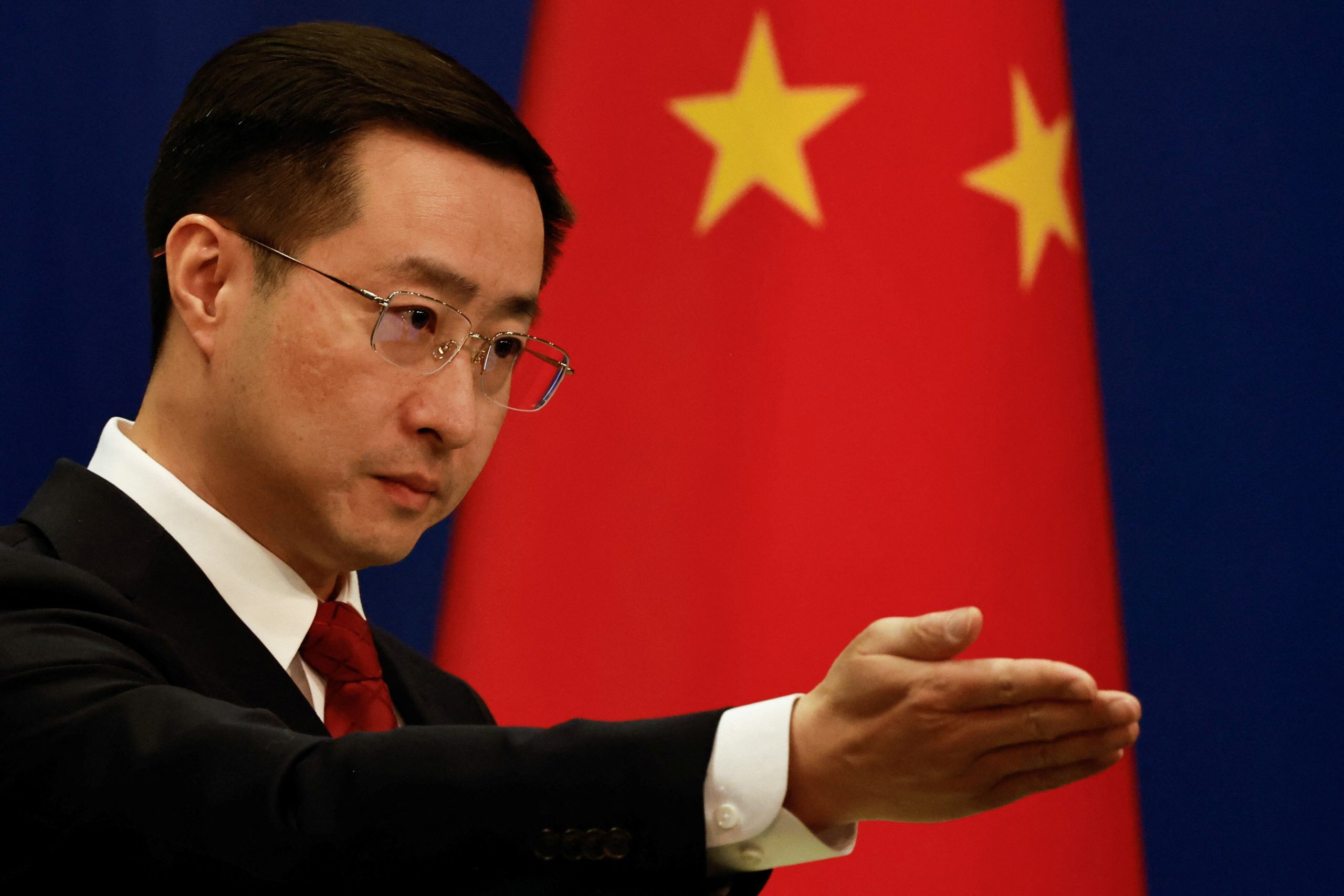 El vocero de la cancillería china, Lin Jian, rechazó las acusaciones de Trump.  (Foto: REUTERS/Tingshu Wang).