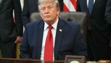 Trump amenaza con aniquilar la infraestructura energética iraní la semana próxima si no se alcanza un acuerdo