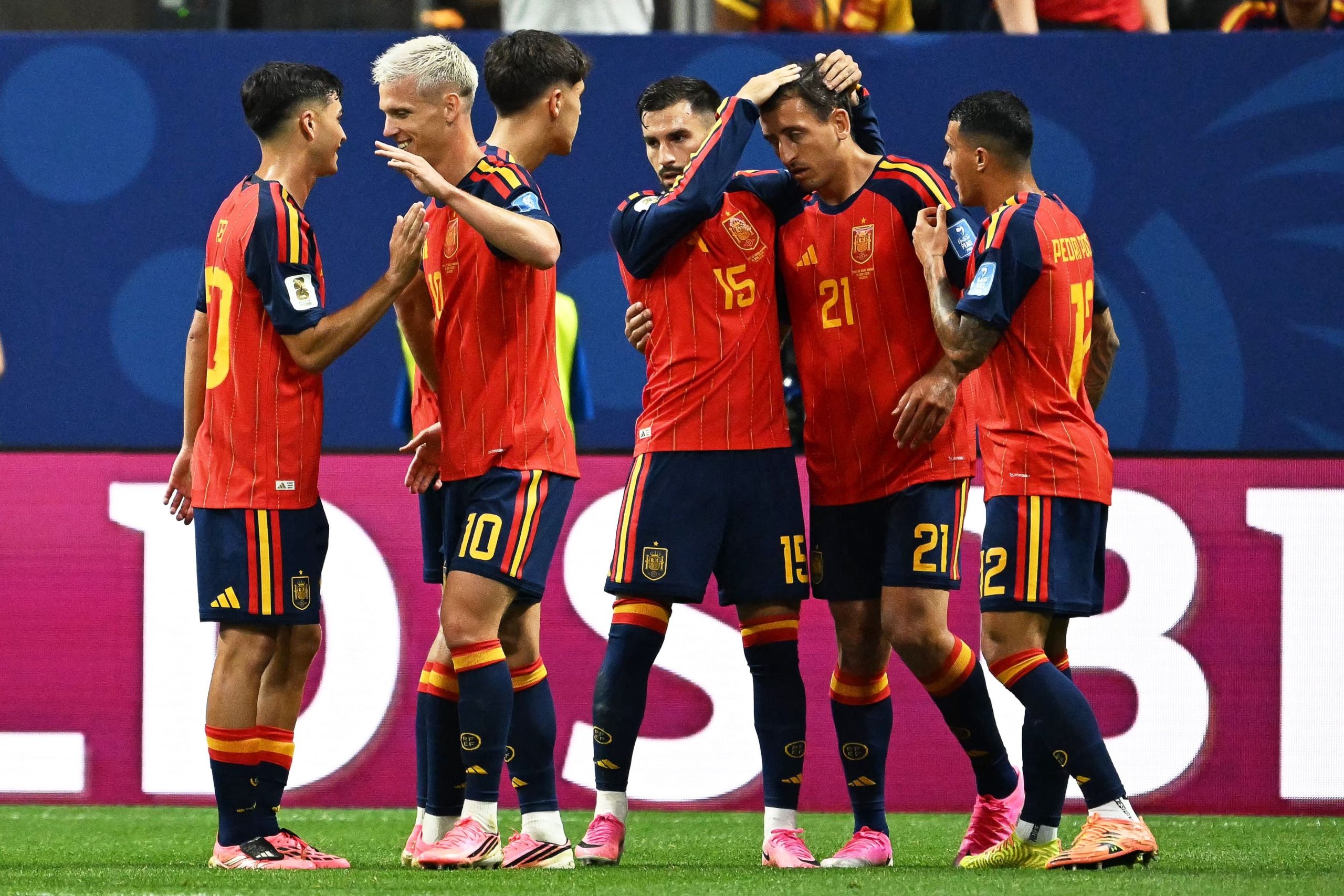 En su último partido, España venció 1-0 a Uruguay en la fase de grupos