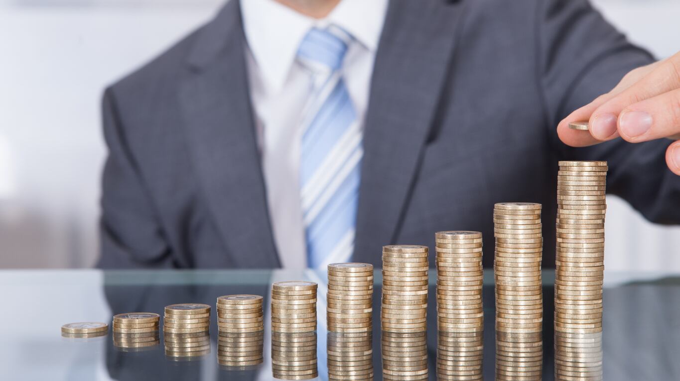 El ahorro ayuda a sostener una jubilación anticipada y no vivir con lo justo. (Foto: Adobe Stock)