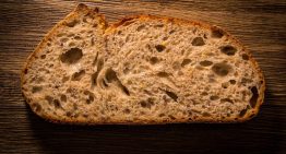 Los expertos coinciden sobre el pan de masa madre: “Es fuente de vitaminas del grupo B, que aportan energía, evitan la fatiga y el cansancio y actúan como antioxidante”