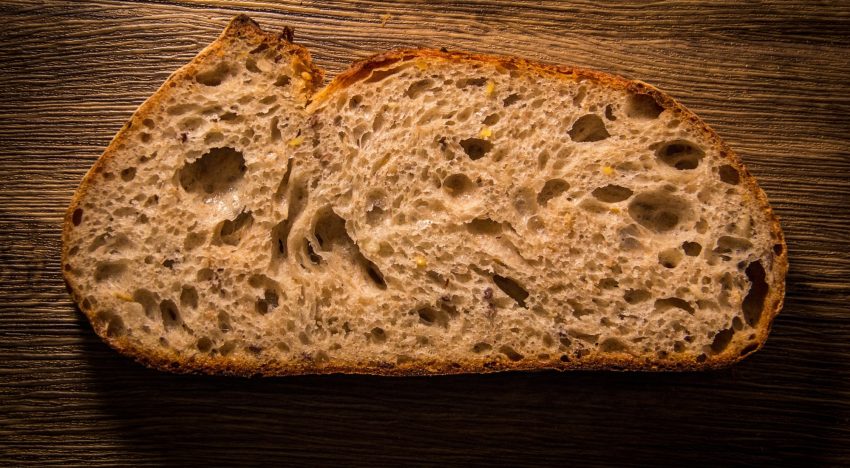 Los expertos coinciden sobre el pan de masa madre: “Es fuente de vitaminas del grupo B, que aportan energía, evitan la fatiga y el cansancio y actúan como antioxidante”