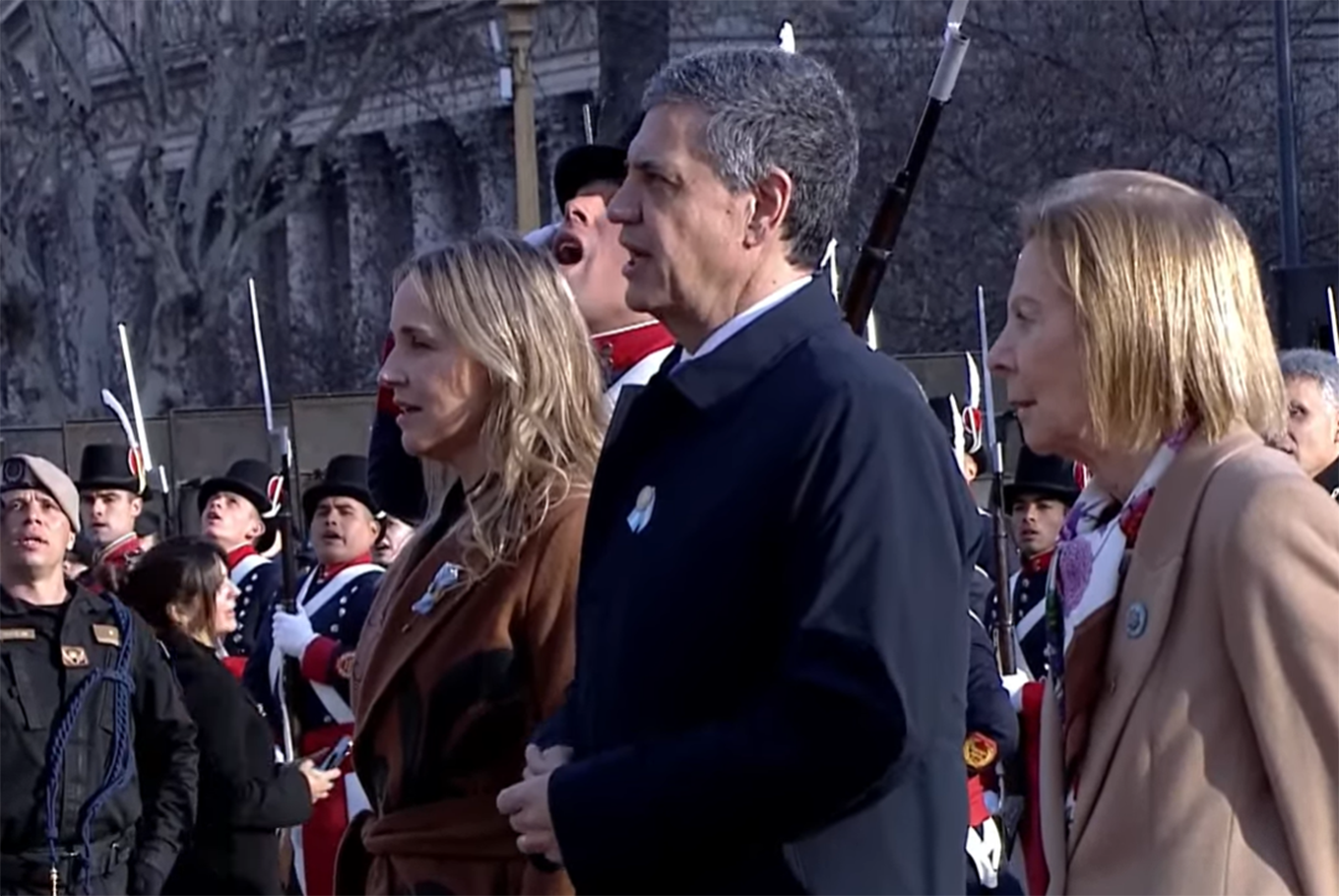 Acto por el Día de la Independencia en Plaza de Mayo con la presencia de Jorge Macri