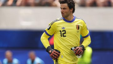 Thibaut Courtois se lesionó y salió entre lágrimas: un duro golpe para Bélgica antes de quedar eliminado ante España