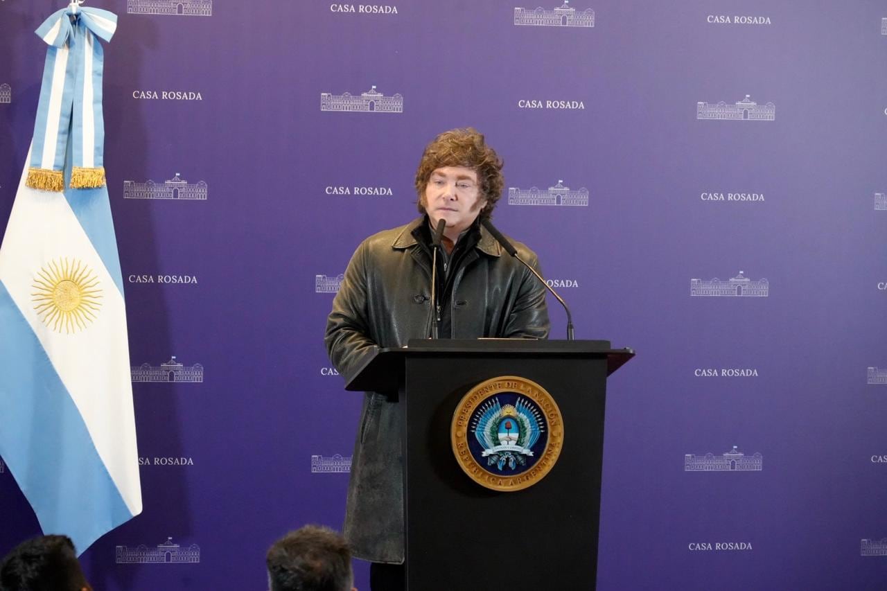 El presidente Javier Milei se reunió con diputados y senadores de La Libertad Avanza con el objetivo de avanzar en los proyectos que impulsa el oficialismo en el Congreso de la Nación.