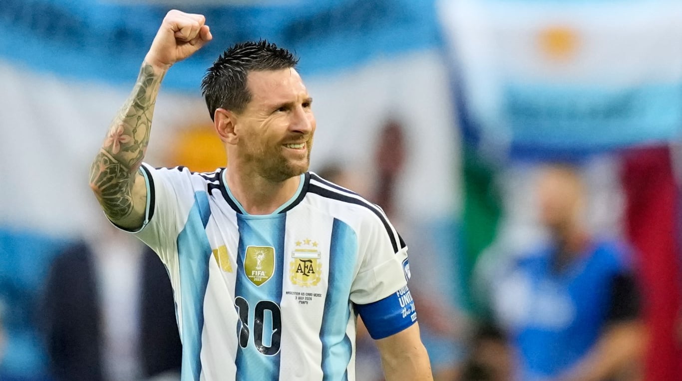 De la mano de Messi, la Selección se ilusiona con pasar a cuartos de final. (Foto: AP)