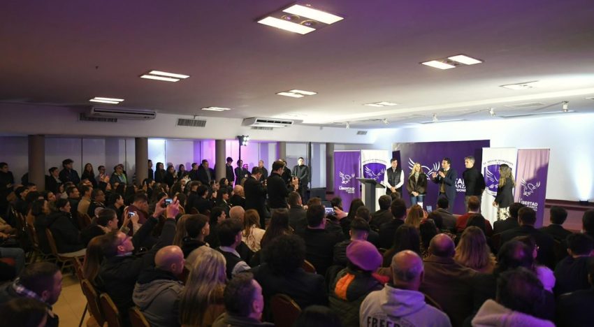 Karina Milei visitó Misiones para lanzar una escuela de dirigentes y pidió la “reelección” del Presidente en 2027