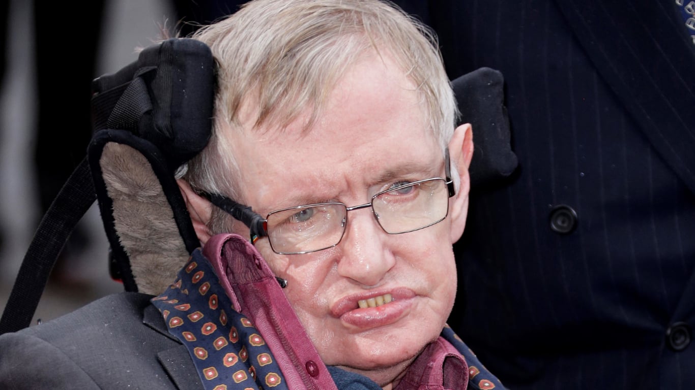 Para Stephen Hawking, la inteligencia artificial podría implicar un riesgo. (Foto: Joel Ryan/Invision/AP)