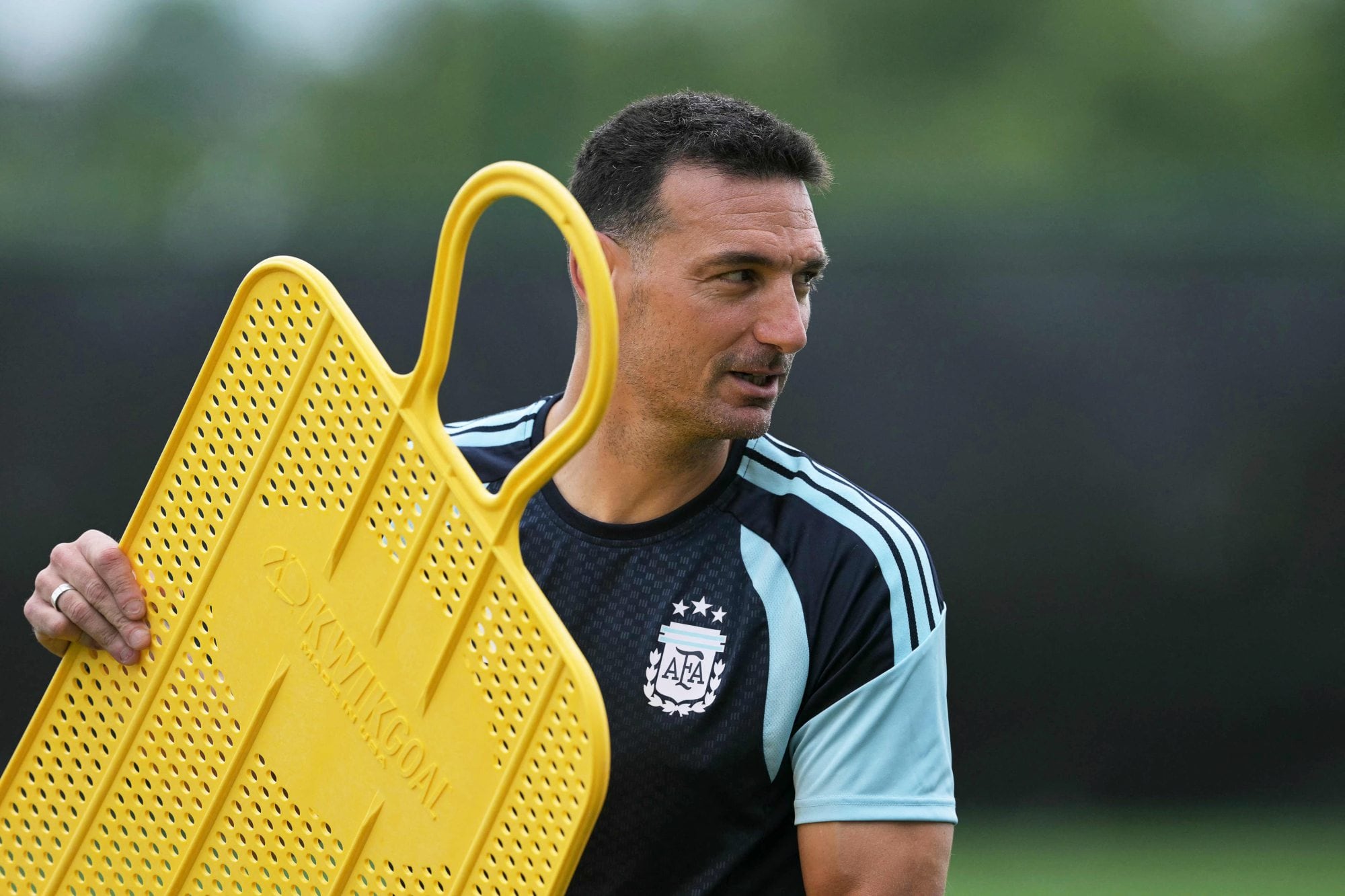 Scaloni superó todas las barreras y en las próximas semanas analizará un escenario inédito: seguir hasta 2030 y dirigir en tres mundiales