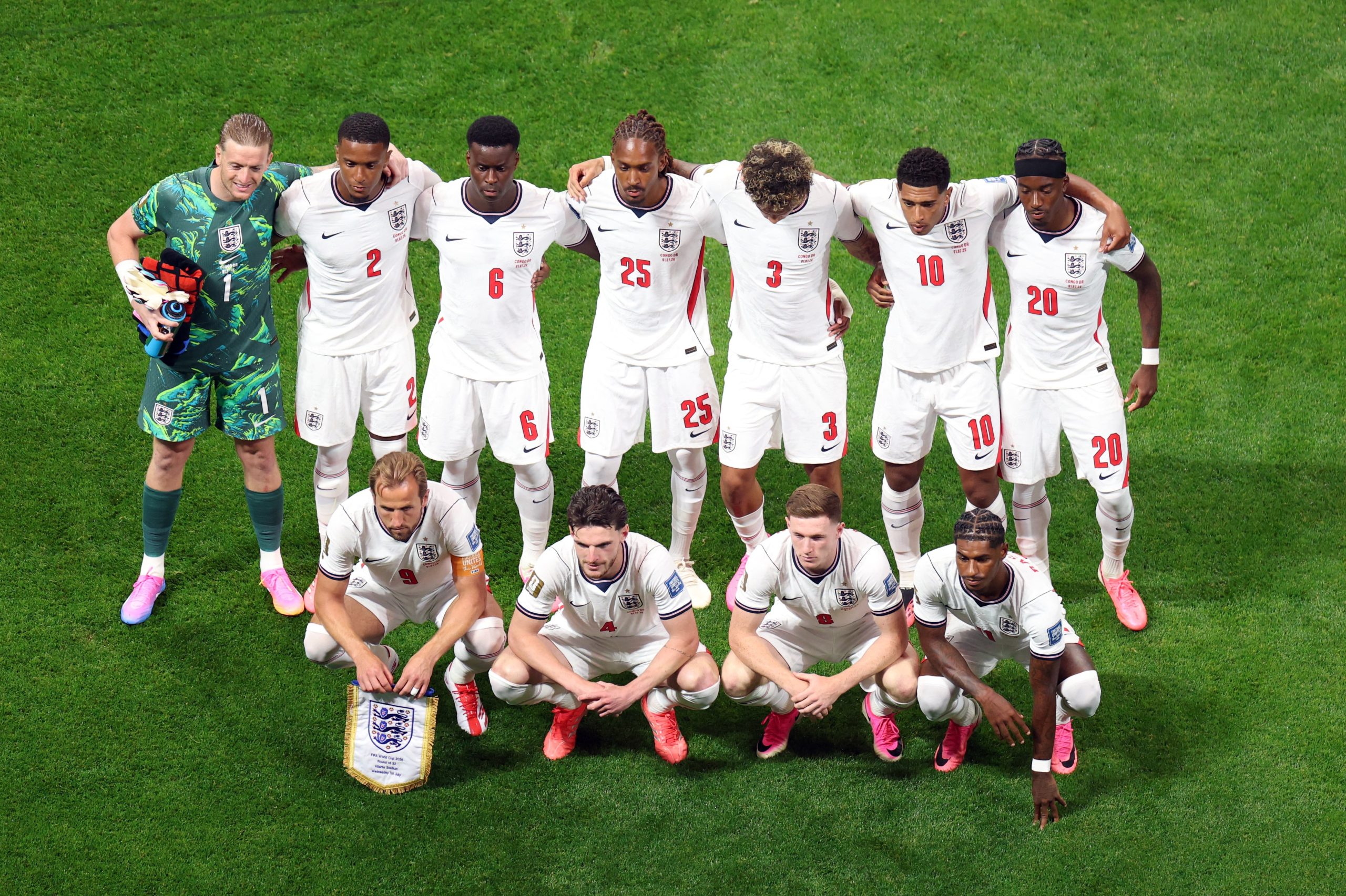 Inglaterra vs Congo por la llave 12 del Mundial 2026 del 2026.
