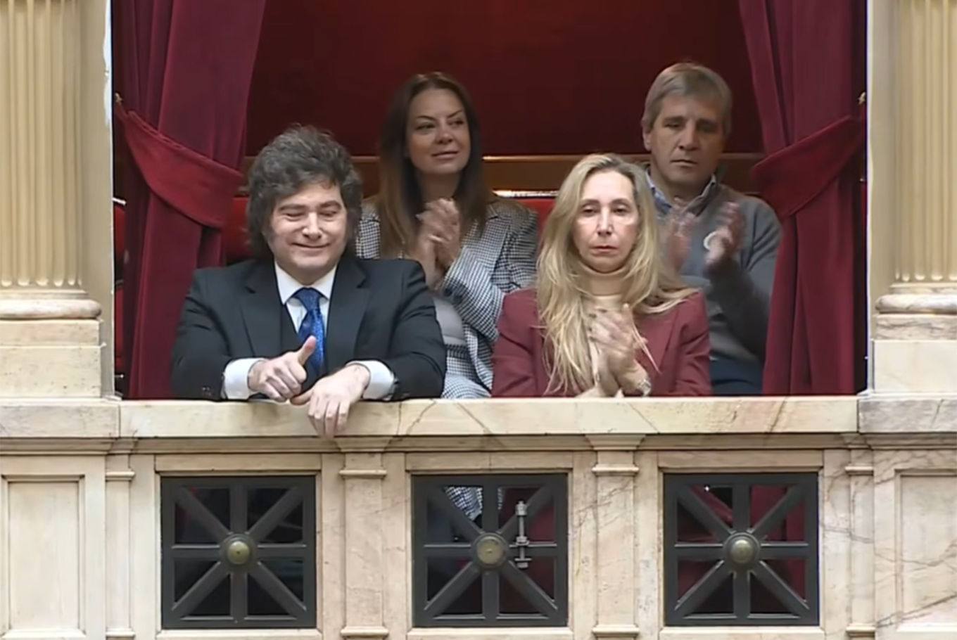 Javier y Karina Milei en el Congreso