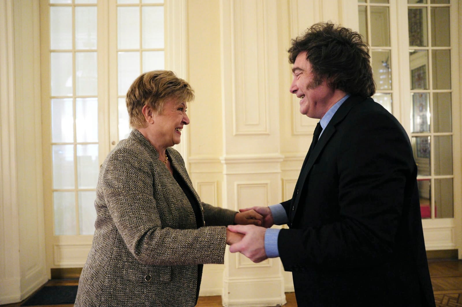 Kristalina Georgieva posteo en su cuenta de X: Gracias, Presidente @JMilei, por un diálogo productivo sobre el progreso de Argentina y el camino a seguir. Mantener las reformas, fortalecer la estabilidad y atraer inversiones serán claves para impulsar el crecimiento y crear más oportunidades para el pueblo argentino.