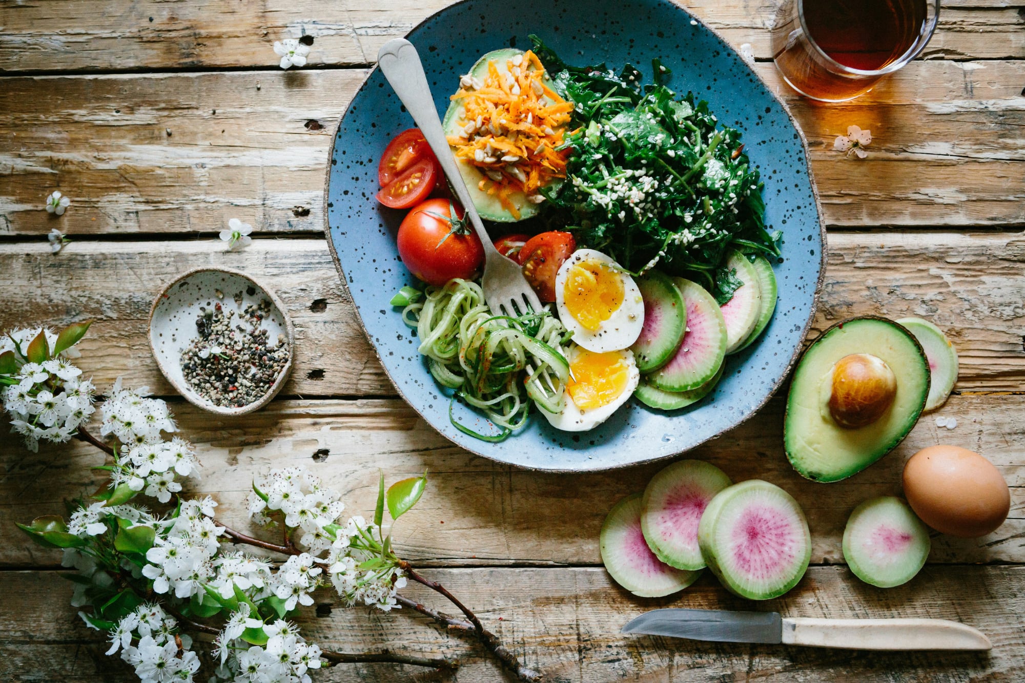 Para el experto, lo más importante de la alimentación es ver cuáles son los elementos básicos que se deben cubrir y que se sabe que bajan el riesgo de mortalidad